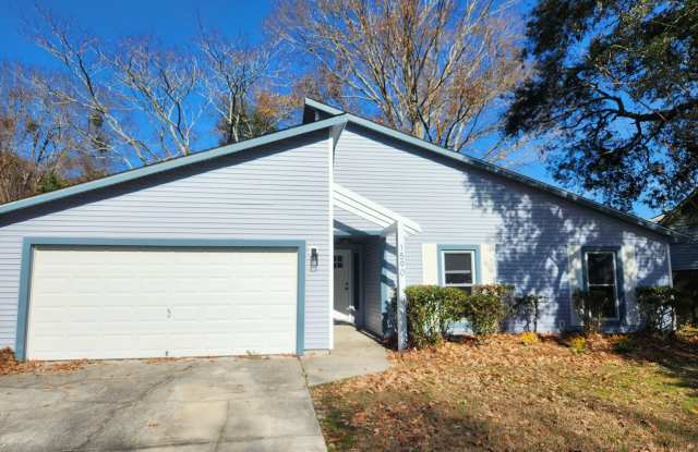 Rancher in Mt. Pleasant - 1590 Hidden Bridge Drive, Mount Pleasant, SC 29464
