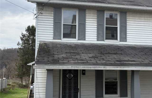 1154 Eisenhower Dr photos photos