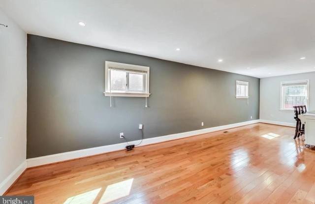 1145 46TH Place SE Gallery 3