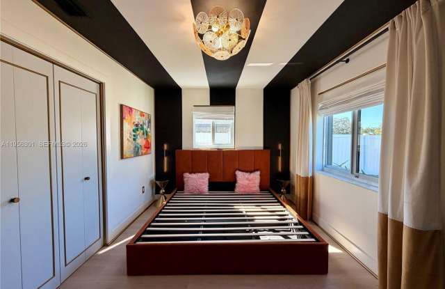 2340 SW 42ND WAY #0 FORT LAUDERDALE, FL 33317 Gallery 4