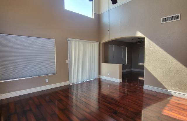 2537 S Sunnyvale Avenue Gallery 3