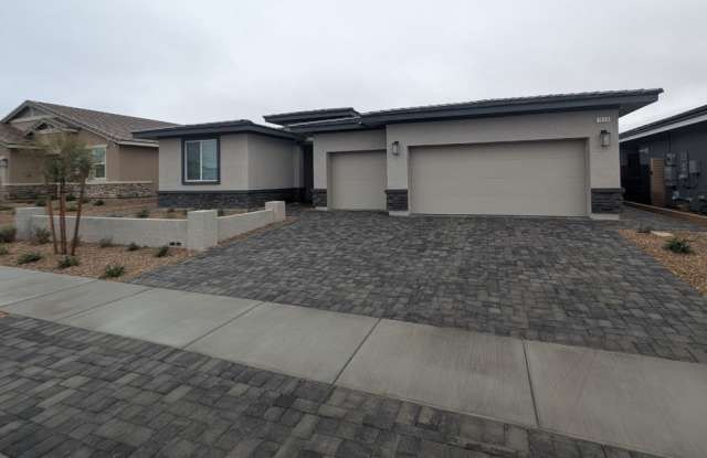 1039 Forest Falcon Drive photos photos