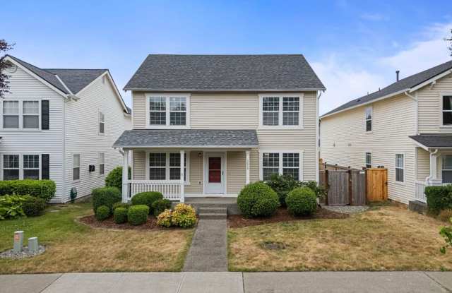 Spacious DuPont Home with A/C, Bonus Loft, Large Patio & Fully Fenced Yard! photos photos