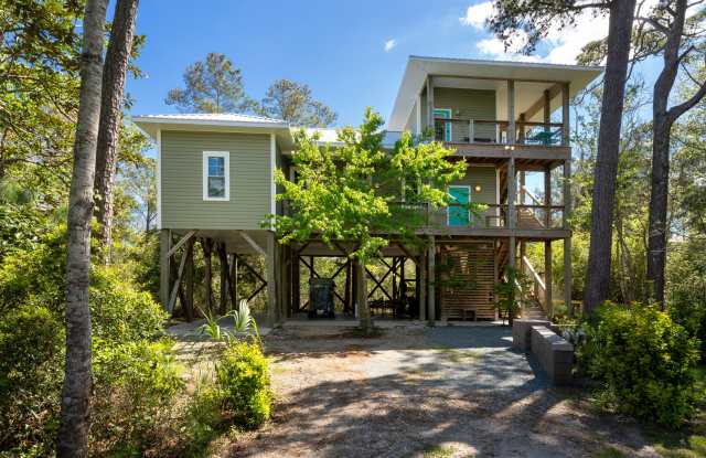 211 Lewis Dr - 211 Lewis Drive, Carolina Beach, NC 28428