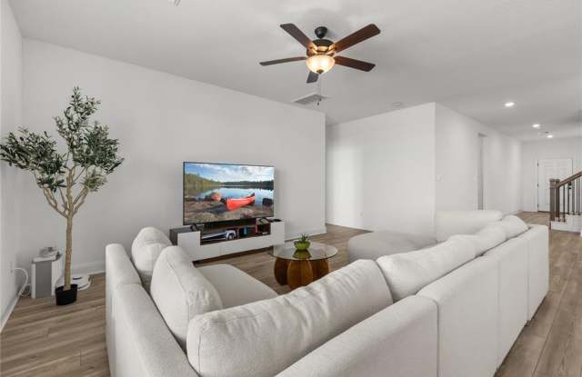 12120 Paseo De Los Lagos Ln Gallery 4