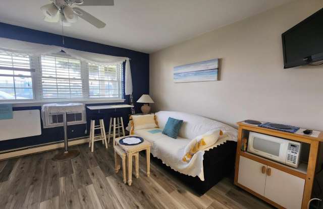709 Ocean Avenue unit: 9 photos photos