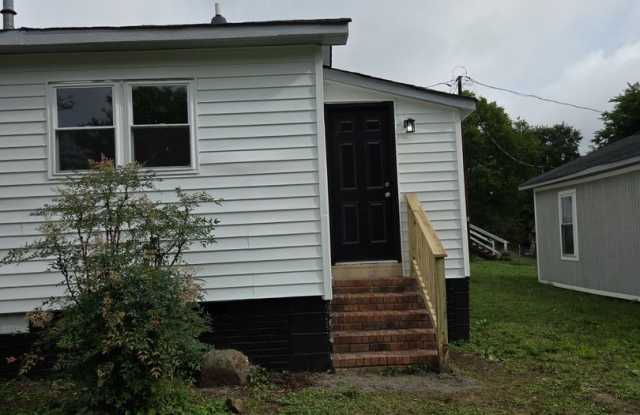 Newly remodeled home is located in Lancaster, SC 29720. Gallery 3