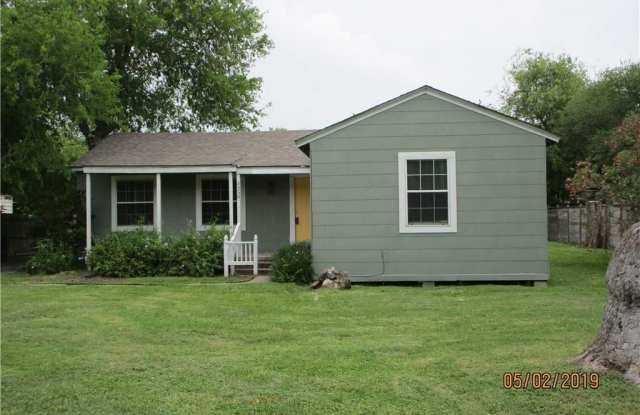3350 Floyd Street - 3350 Floyd St, Corpus Christi, TX 78411