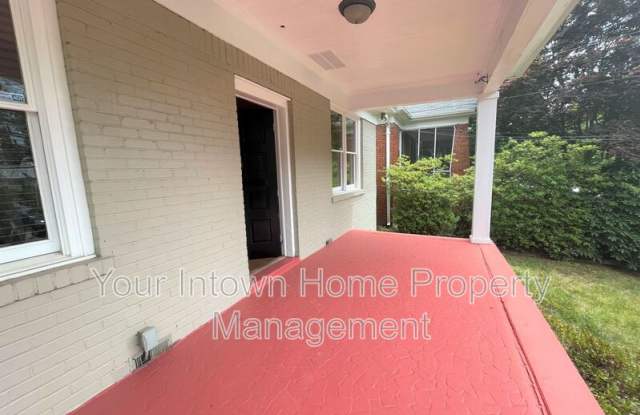 639 Somerset Terrace NE Gallery 2