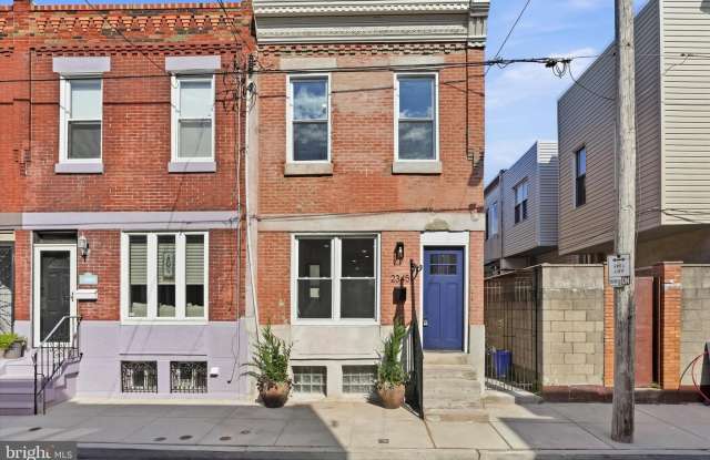2345 S BANCROFT Street Gallery 2
