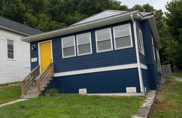 756 Benson Ave - 1 photos photos