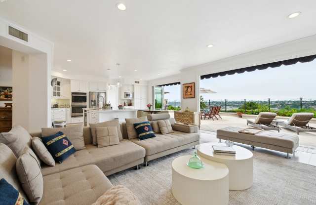 1417 High Bluff Drive Gallery 3