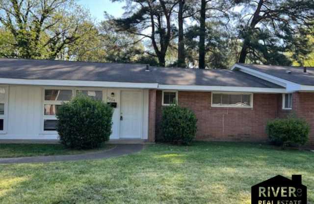 1204 Graham Avenue photos photos