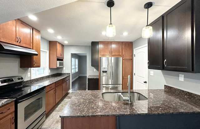 1604 Ross Ave photos photos