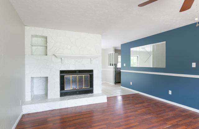 6714 Seaford Drive Gallery 3