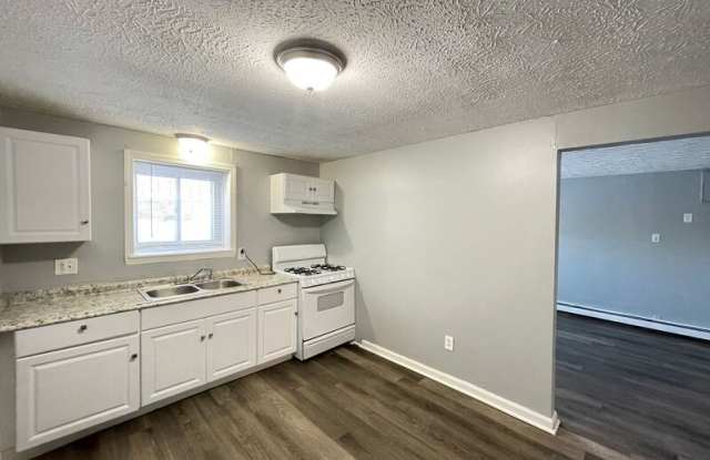245 Laurel St. photos photos