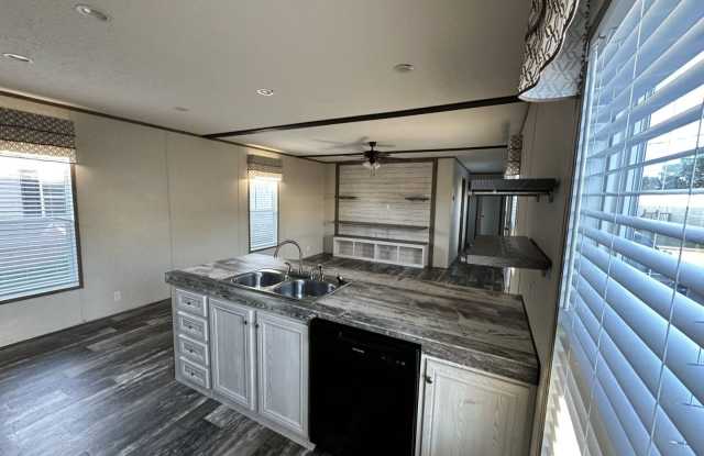 2720 Kaulton Rd photos photos