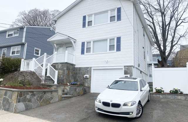 504 Merritt St photos photos