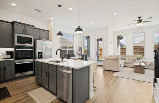 733 Grand Dale Drive Gallery 2