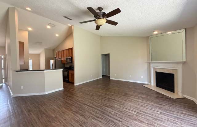 Westside Renovated Home Gallery 4