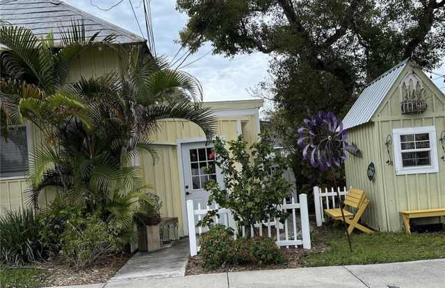 109 HIBISCUS STREET photos photos