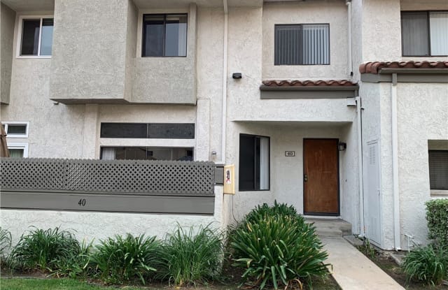 40 Brownfield Lane - 40 Brownfield Lane, Pomona, CA 91766