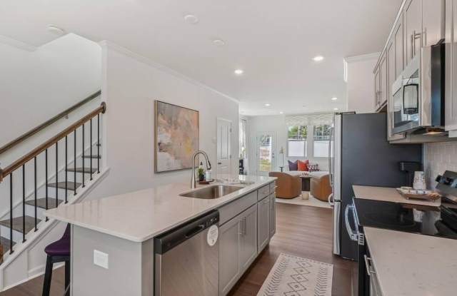 3101 White Blossom Court Gallery 3