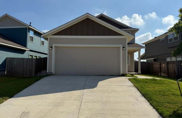 Gorgeous 4 bedroom in Blanco Vista - 2923 Brand Iron Drive, San Marcos, TX 78666