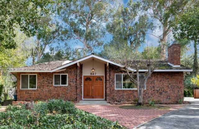 847 Moana CT - 847 Moana Court, Palo Alto, CA 94306