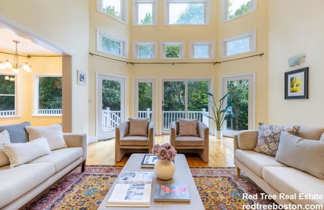 142 Hartman Rd. - 142 Hartman Road, Newton, MA 02459