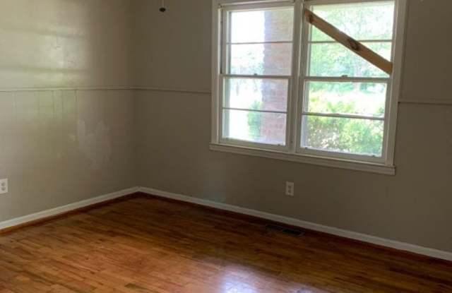 8241 Cedar Mountain Road Gallery 4