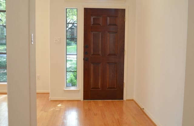 4812 Eagle Feather Dr Gallery 4