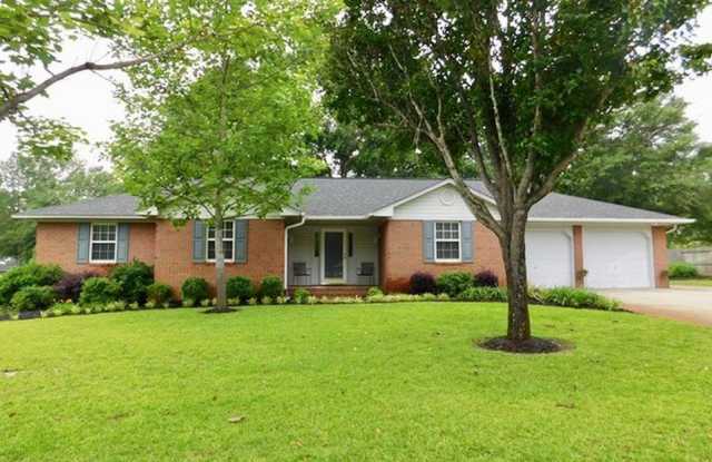 1390 KENTWOOD DR - 1390 Kentwood Drive, Sumter County, SC 29154