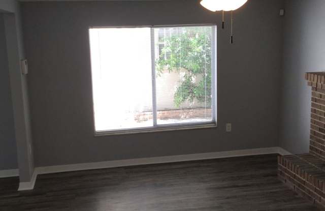 668 LAKE DEXTER CIR Gallery 4