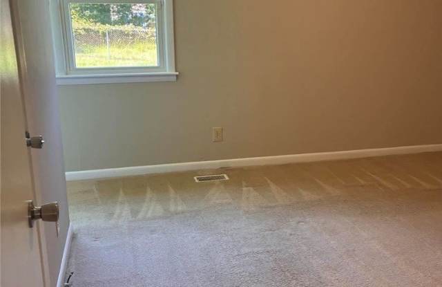 809 Maverick Court Gallery 4