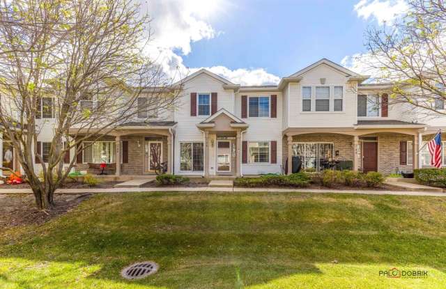 746 County Line Road - 746 County Line Road, Aurora, IL 60502