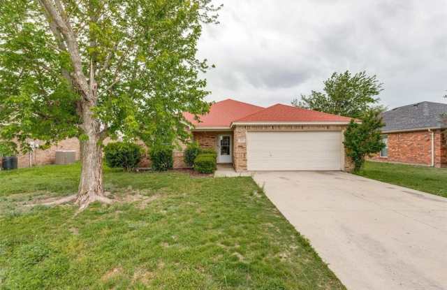 311 Charleston Drive photos photos