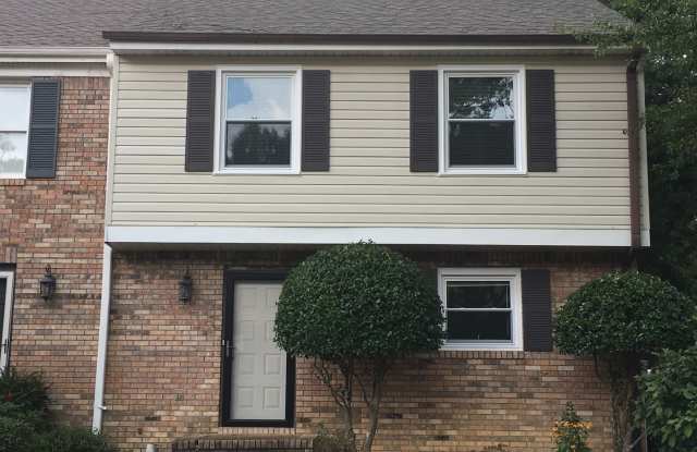 End Unit Town Home For Rent photos photos