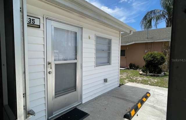 1635 OMAHA STREET - 1635 Omaha Street, Palm Harbor, FL 34683