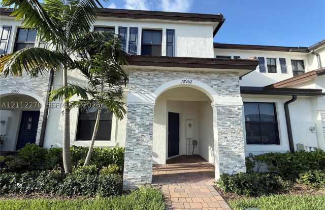 12952 SW 232nd Ter Gallery 2