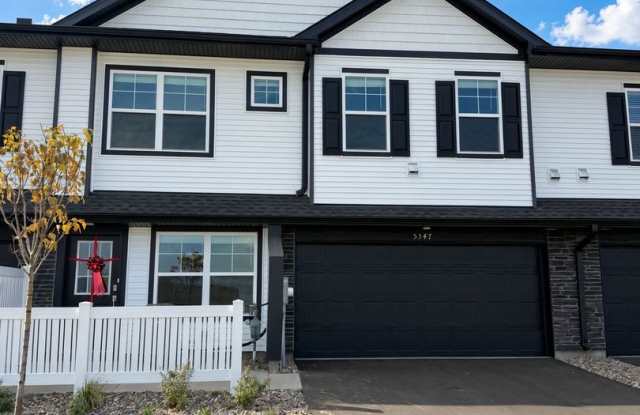 Brand New Construction 3Bed 2.5Bath Townhome in Woodbury! Gallery 1