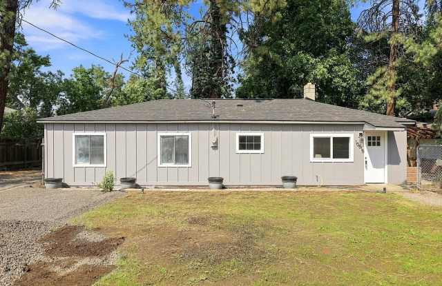 Newly Remodeled 4 bedroom, 2 bathroom home in Spokane Valley Available Now! Gallery 1