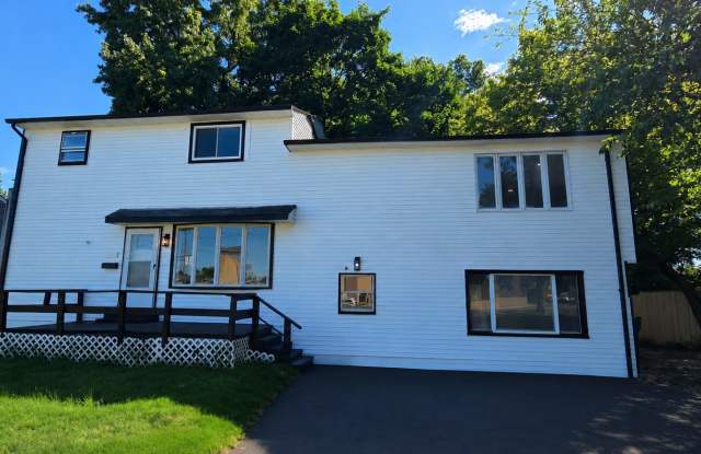 Freshly Updated 6-Bedroom Home with Yard & Driveway photos photos