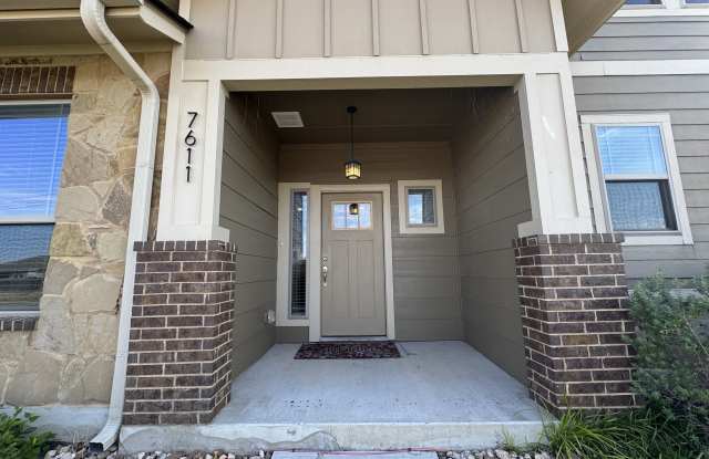 7611 Stonehollow Gallery 2