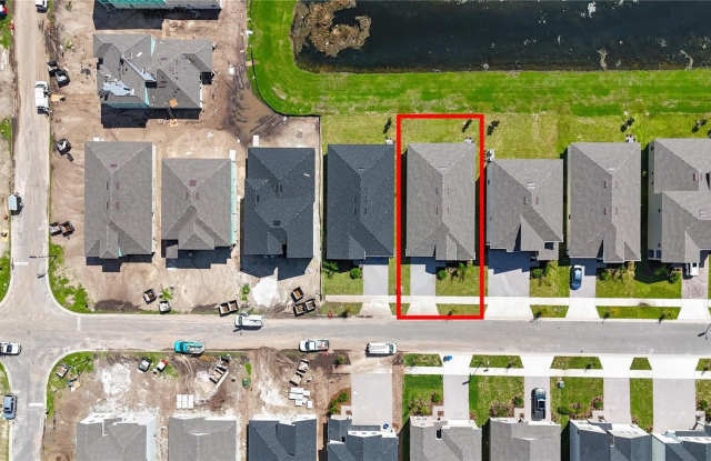 18473 SERENE LAKE Loop Gallery 2