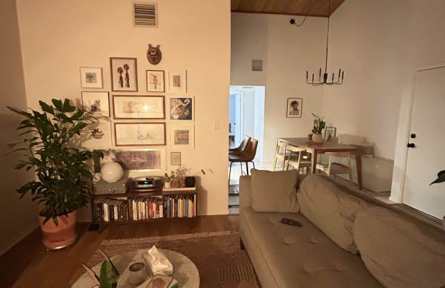 200 Maitland Avenue photos photos