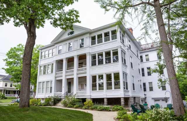 45 Greenfield Ave photos photos