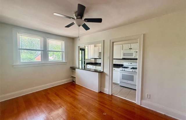 7369 Delmar Boulevard Gallery 2