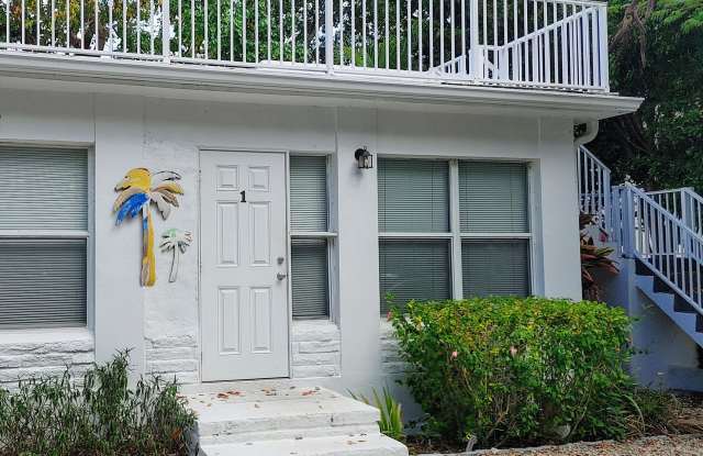 218 Gulf Street - 218 Gulf Street, Islamorada, Village of Islands, FL 33036