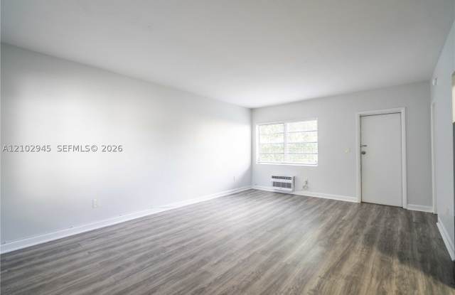 460 NE 82nd Ter Gallery 2